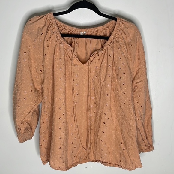 XL JOIE Eyelet Boho Fairy scoop neck w/ long ties style cottage blouse in Peach - Picture 2 of 11